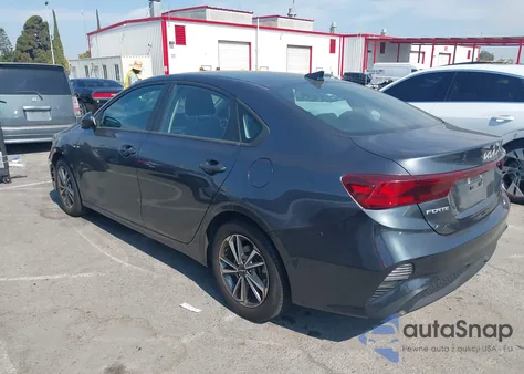 2023 Kia Forte Lx/Lxs z USA, uszkodzony, nr VIN 3KPF24ADXPE567766